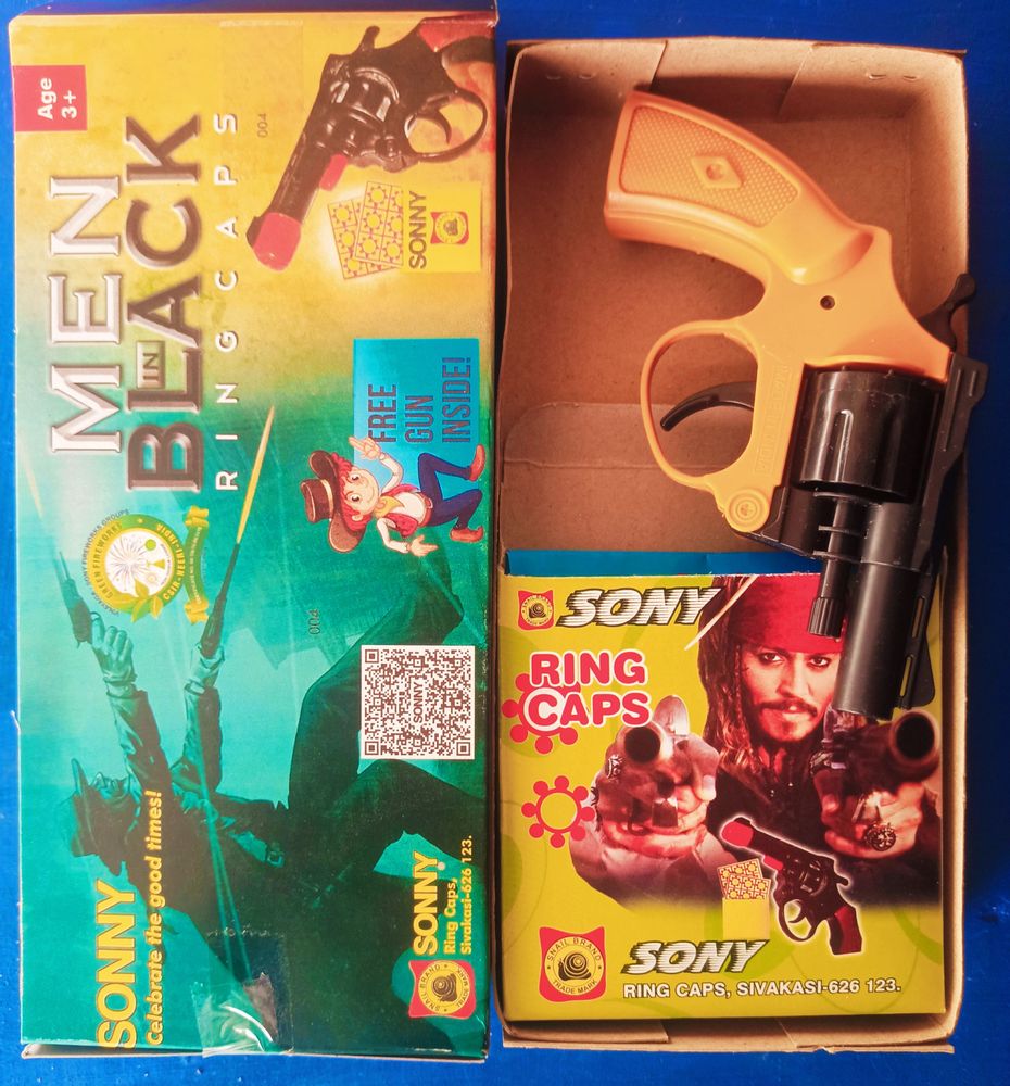 Sony Revolver Gun - Men in Black with 5 Ring Cap