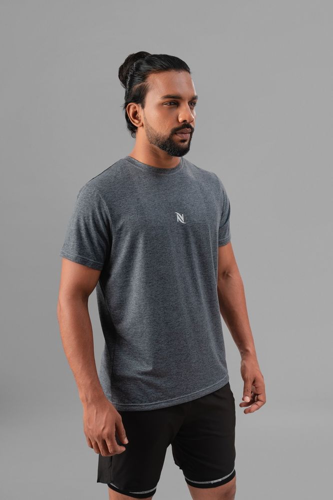 Grey polyster crew neck t-shirt