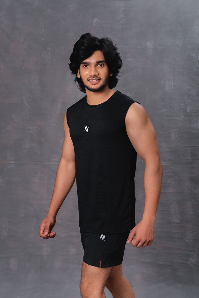 Sleeveless polyester T-Shirt- Black