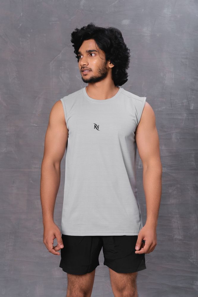 Sleeveless polyester T-shirt-Grey