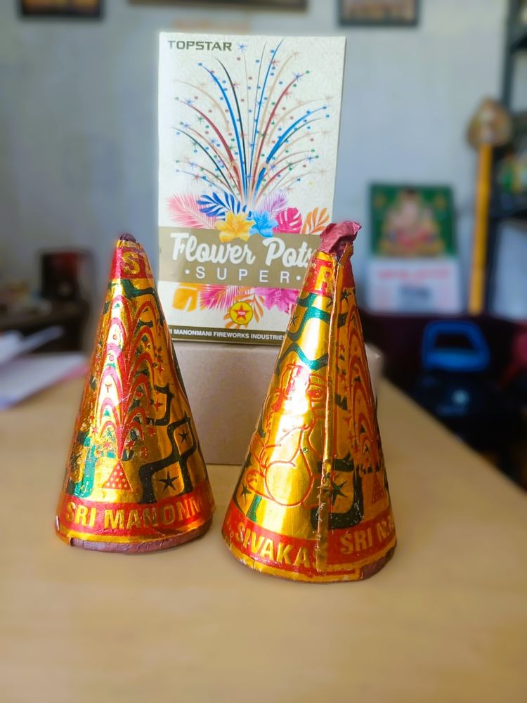 Flower Pots Super Deluxe (2 Pcs)