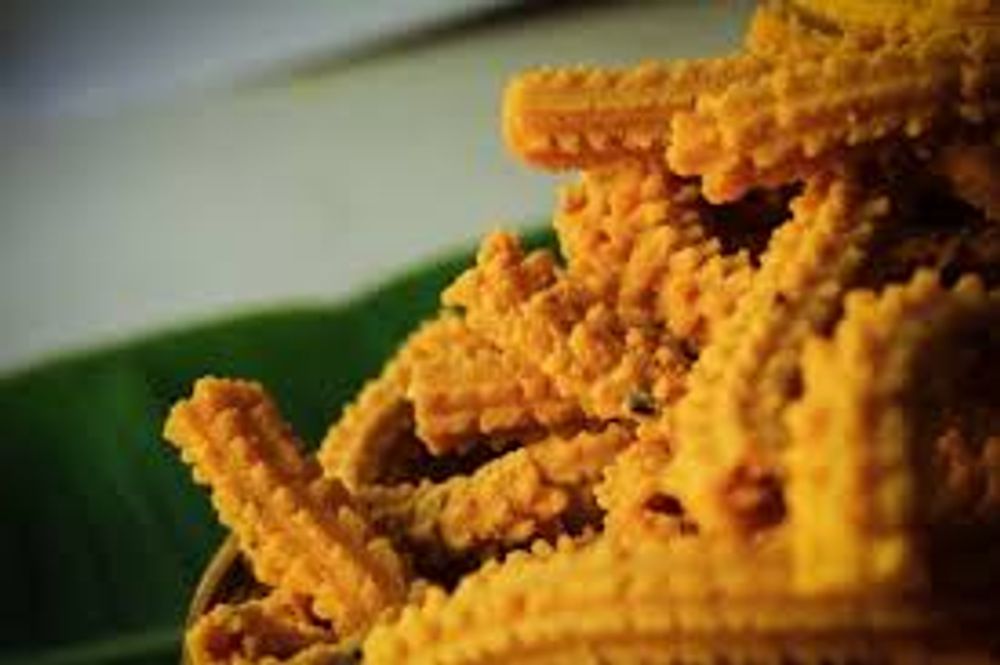 Mullu Murukku Mullu Murukku