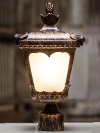 Antique Gold Mild Steel Gate Light