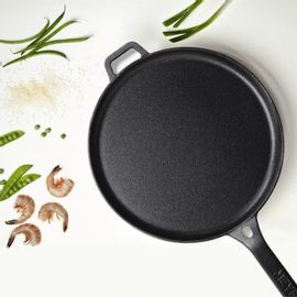 Meyer 28Cm Cast-Iron Flat Tawa