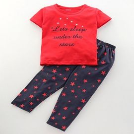Doreme Half Sleeves Night Suit Text & Star Print - Red