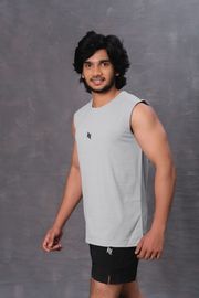 Sleeveless polyester T-shirt-Grey